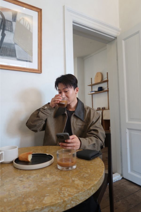 拼色肩切水洗棉夾克 