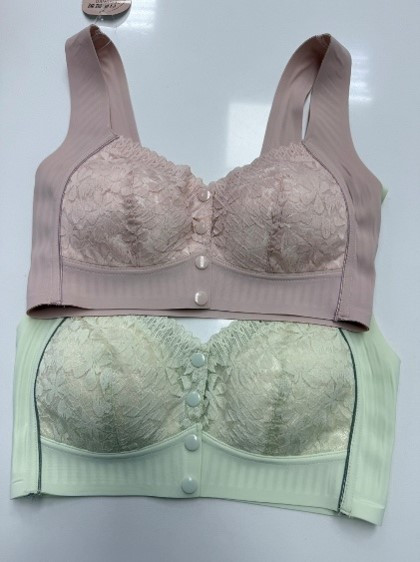 現貨7207｜蕾絲前扣內衣 