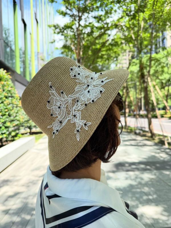 現貨7669｜蕾絲貼花縫珠圓頂淑女編織遮陽帽-BLS2909B9 