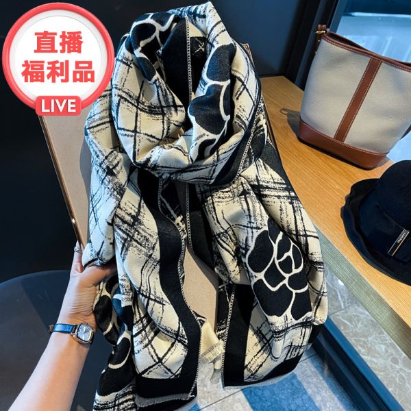 現貨 5731｜塗鴉風山茶花格子雙面朵仿羊絨圍巾 