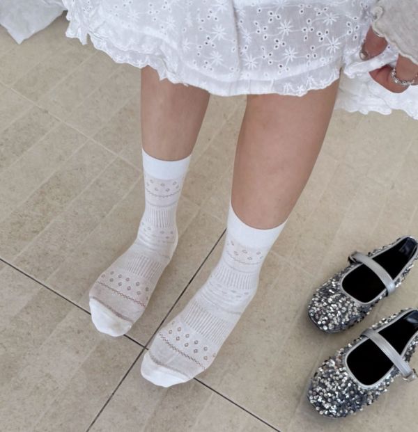 奶油色鏤空小花中筒襪薄款襪子-10雙 0098 
