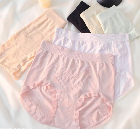 160｜柔感翹臀包覆內褲女 六件組 