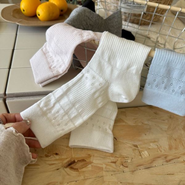 奶油色鏤空小花中筒襪薄款襪子-10雙 0098 