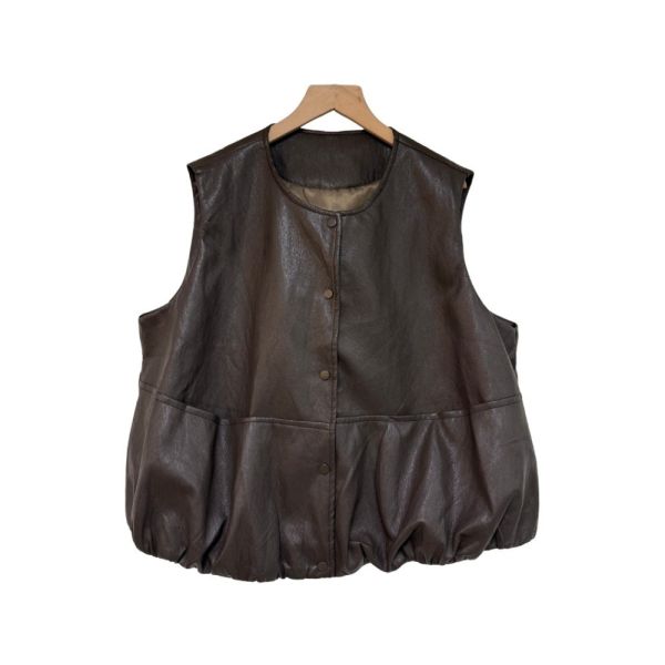 現貨7955｜設計款蛋白皮馬甲-MIA88188D6 