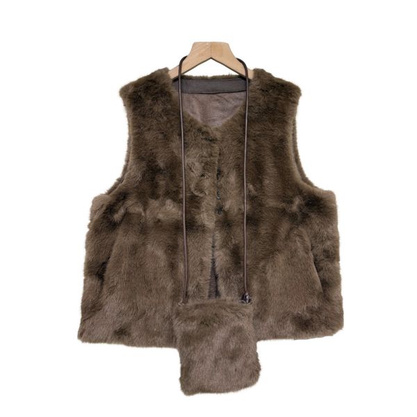 現貨9562｜仿兔毛小廢包短款開扣馬甲 MIA9002D3 