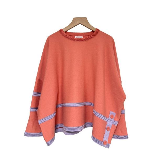 8635｜都會知性美・高雅撞色線條排釦落肩衫-060 