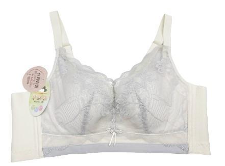 現貨1767｜透氣蕾絲高側收蠶絲無痕內衣-D5 