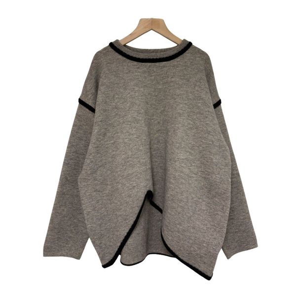 現貨9581｜黑邊不規則下擺寬版毛衣-LA500020D5 