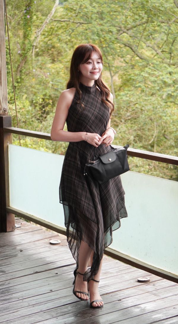 赫本格紋削肩洋裝(2 colors) 赫本格紋削肩洋裝