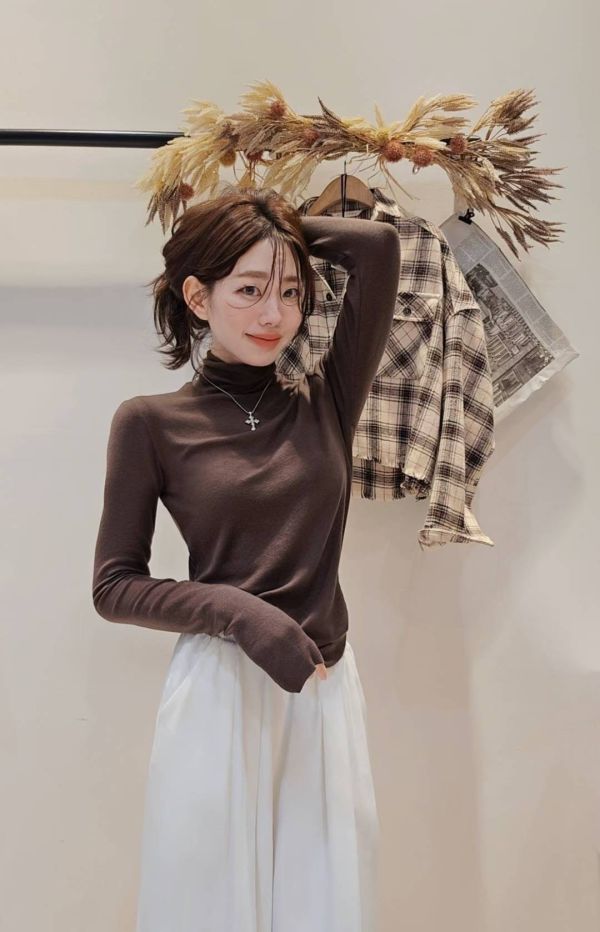 每年都爆款的打底天絲羊毛超彈力T (4 colors) 每年都爆款的打底天絲羊毛超彈力T