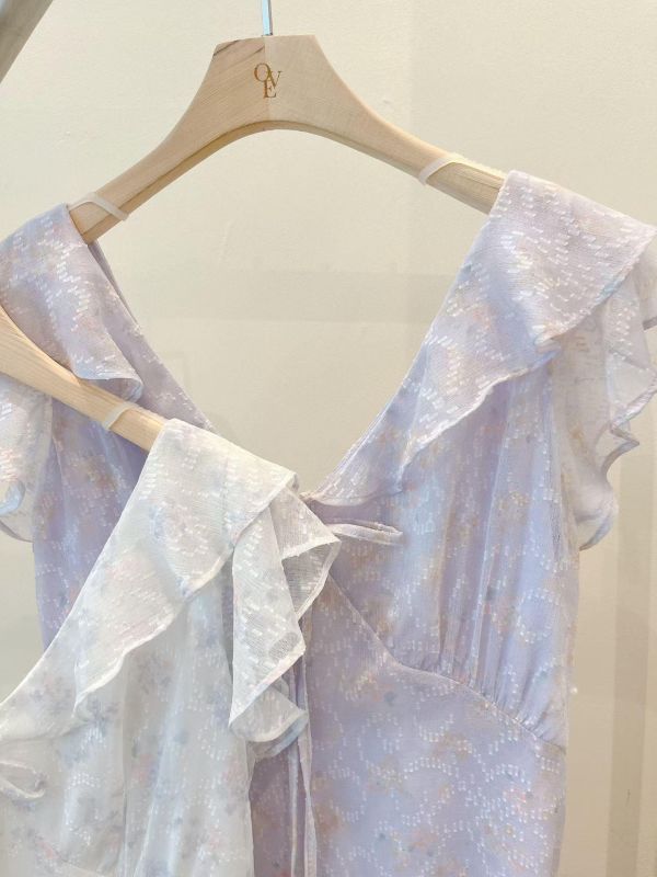 花霧荷葉綁帶長洋裝 (2 colors) 花霧荷葉綁帶長洋裝