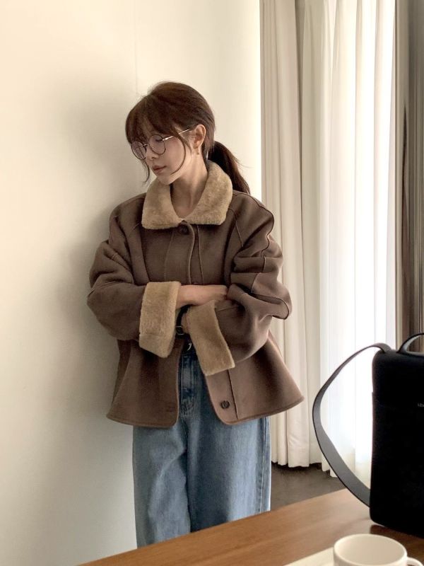 雙面穿 | 暖絨麂皮外套 (2 colors) 雙面穿暖絨麂皮木釦外套