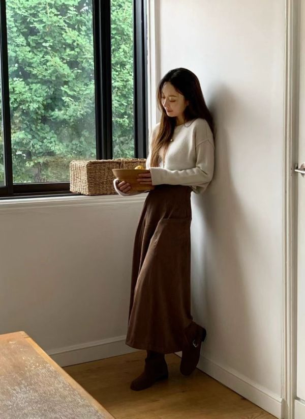 超絕設計感麂皮口袋半身裙(2 colors) 超絕設計感麂皮口袋半身裙