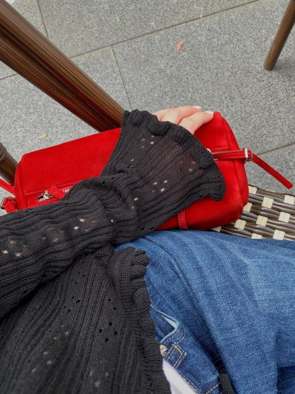 初春綁帶鏤空罩衫 (3 colors) 初春綁帶鏤空罩衫