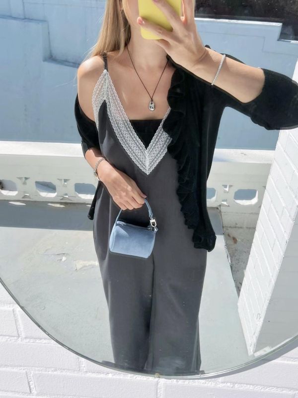 法式白蕾絲氣質連身褲(2 colors) 法式白蕾絲氣質連身褲