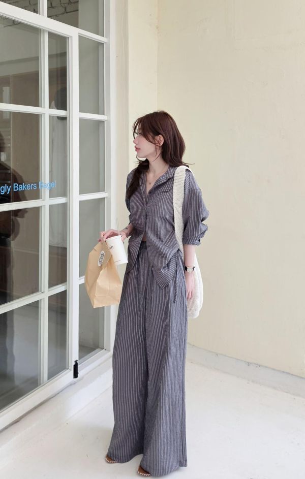 鬆弛時髦感天絲條紋長褲(3 colors) 鬆弛時髦感天絲條紋長褲