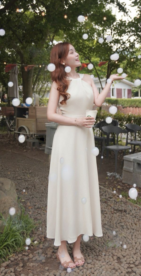 優雅交叉緞面輕婚紗洋裝（3 colors） 優雅交叉緞面輕婚紗洋裝