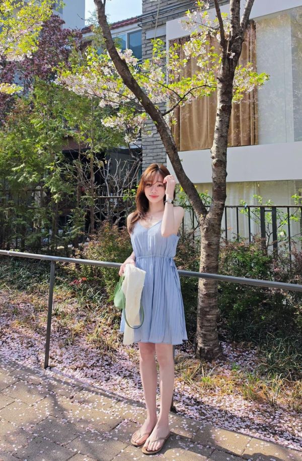 微光澤波紋氣質短洋裝(3 colors) 微光澤波紋氣質短洋裝