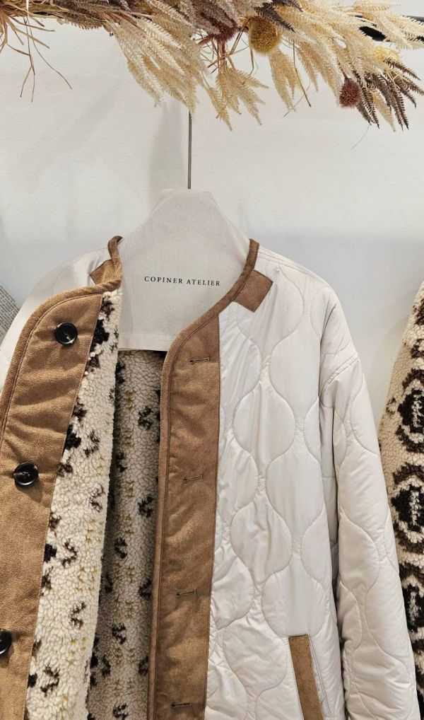 費爾島羊羔毛鋪棉雙面大衣 費爾島羊羔毛鋪棉雙面大衣