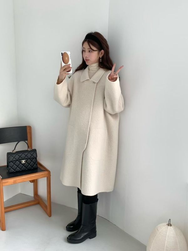 預購價倒數7天【梨花斜扣顯瘦羊絨手工大衣】（2 colors） 梨花斜扣顯瘦羊絨手工大衣