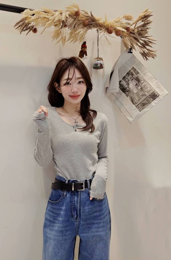 升級版！簡約舒適感磨毛打底T (4 colors) 升級版簡約舒適感磨毛打底T