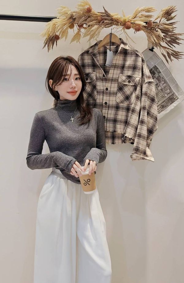 每年都爆款的打底天絲羊毛超彈力T (4 colors) 每年都爆款的打底天絲羊毛超彈力T