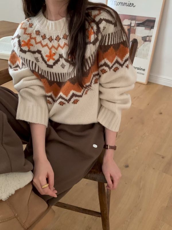 手工羊毛刺繡織紋毛衣(3 colors) 手工羊毛刺繡織紋毛衣