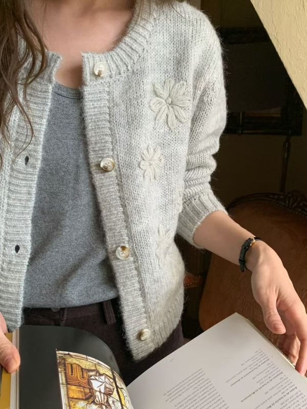 立體花漾氣質羊駝毛外套（3 colors） 立體花漾氣質羊駝毛外套