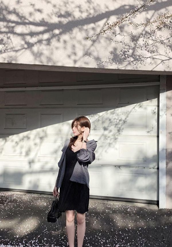 微光澤波紋氣質短洋裝(3 colors) 微光澤波紋氣質短洋裝