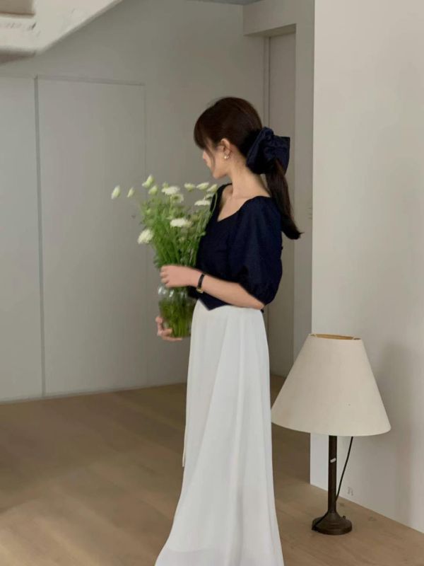 小法式心形丹寧上衣（2 colors） 小法式心形丹寧上衣