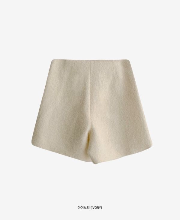 (限時三天）暖絨羊毛A字短褲(2 colors) 暖絨羊毛A字短褲