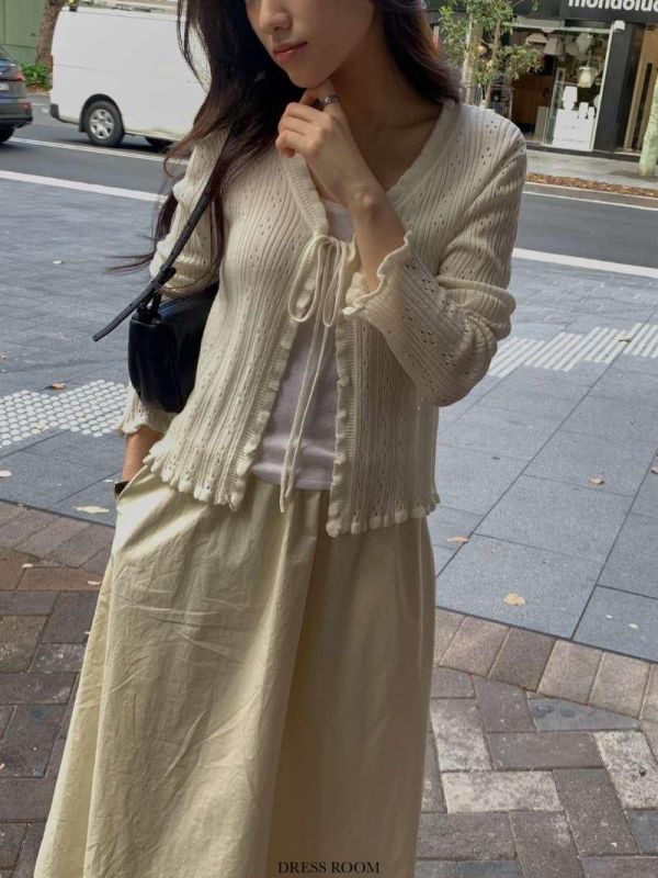 初春綁帶鏤空罩衫 (3 colors) 初春綁帶鏤空罩衫