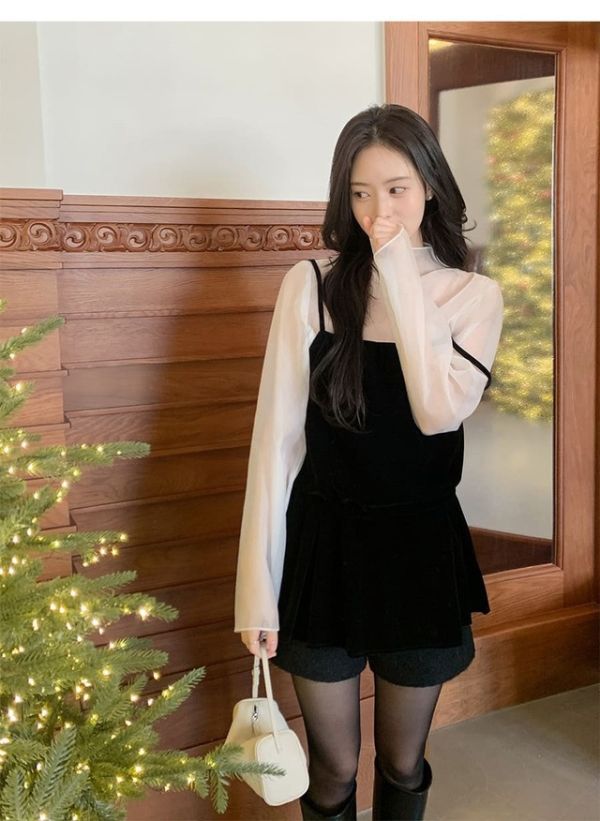 (限時三天）月光天鵝絨後綁帶層次背心 月光絨感後綁帶層次背心