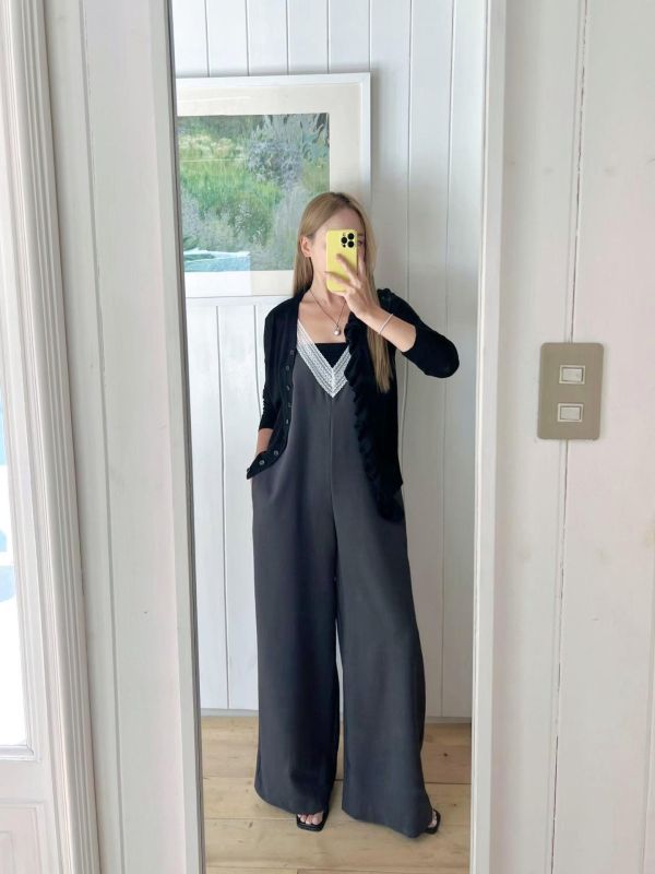 法式白蕾絲氣質連身褲(2 colors) 法式白蕾絲氣質連身褲