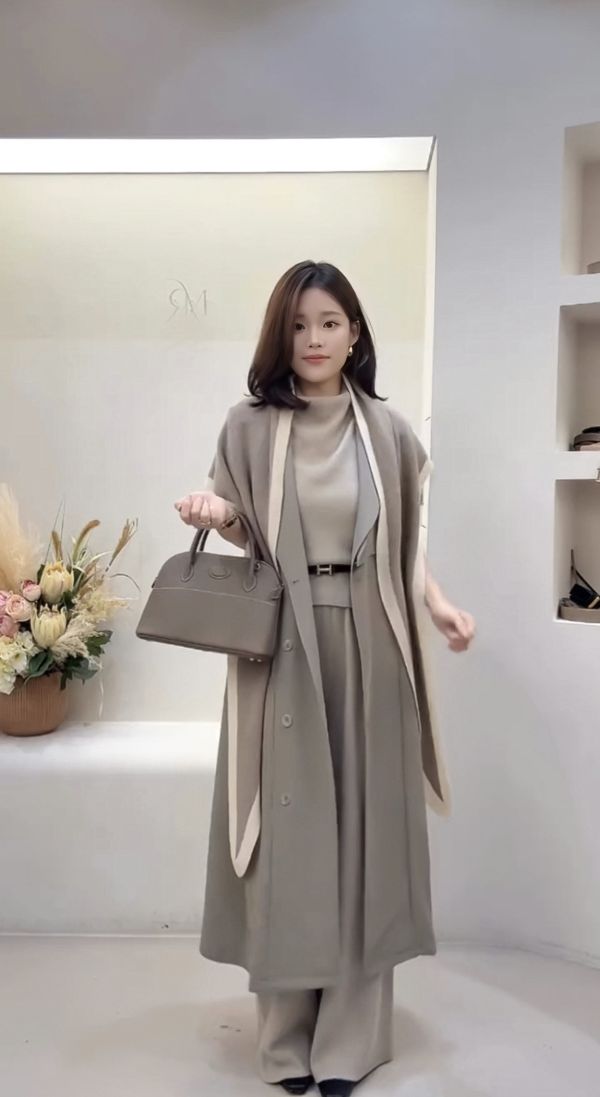 羊絨微高領半袖上衣(3 colors) 羊絨微高領半袖上衣