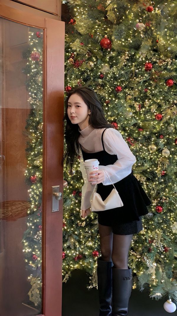 (限時三天）月光天鵝絨後綁帶層次背心 月光絨感後綁帶層次背心