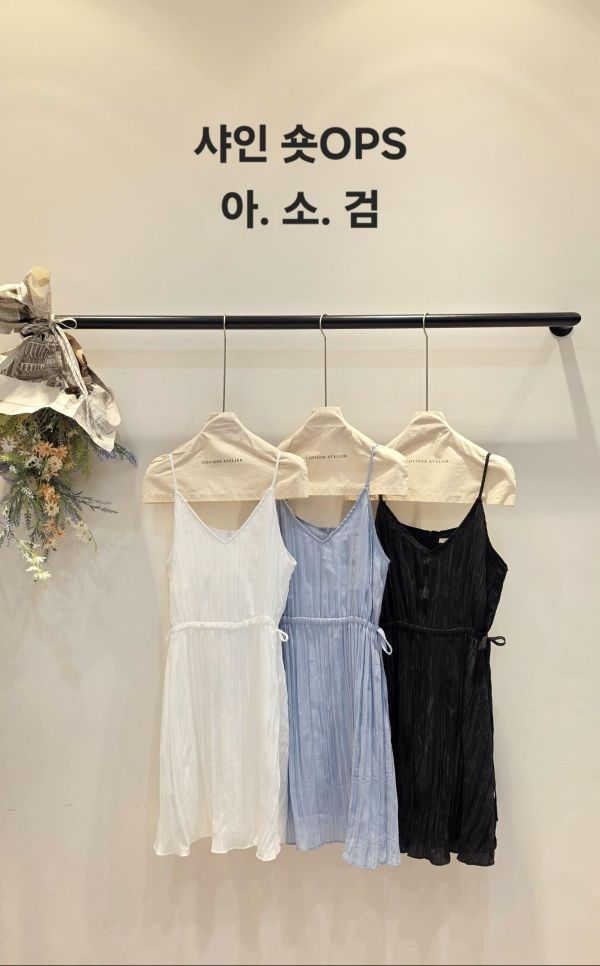 微光澤波紋氣質短洋裝(3 colors) 微光澤波紋氣質短洋裝