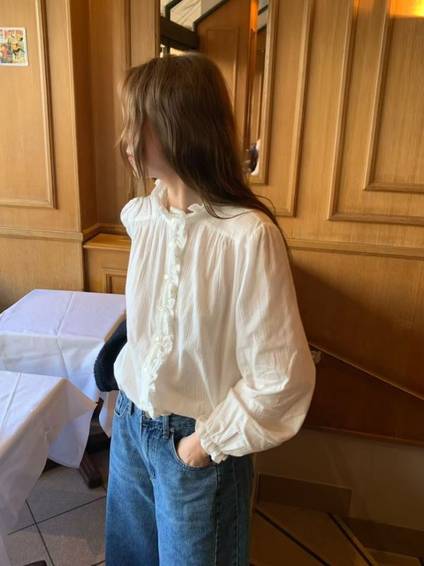 立領壓紋荷葉領襯衫(2 colors) 立領壓紋荷葉領襯衫