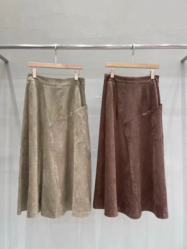 超絕設計感麂皮口袋半身裙(2 colors) 超絕設計感麂皮口袋半身裙