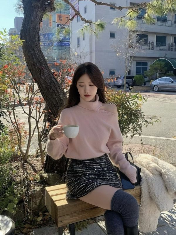 韓系斜肩微高領針織上衣（3 colors） 柔霧斜肩高領針織上衣