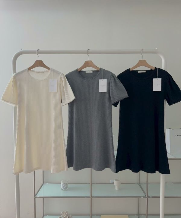 日常簡約羅紋洋裝（3 colors） 日常簡約羅紋洋裝
