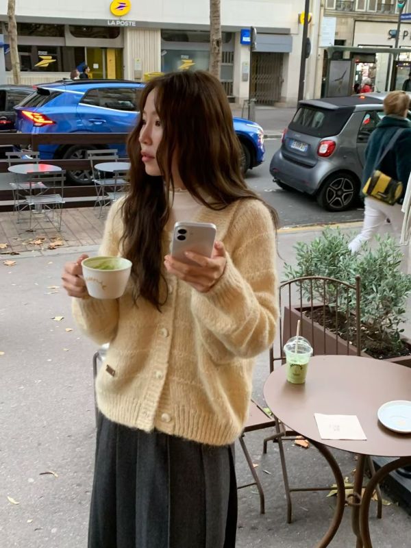 小山羊毛排扣襯領外套(3 colors) 小山羊毛排扣襯領外套