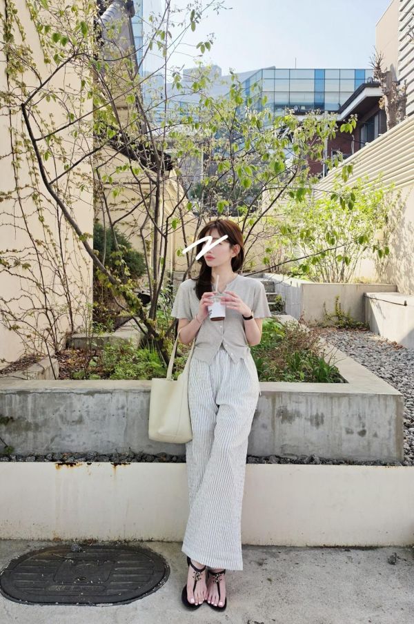 鬆弛時髦感天絲條紋長褲(3 colors) 鬆弛時髦感天絲條紋長褲