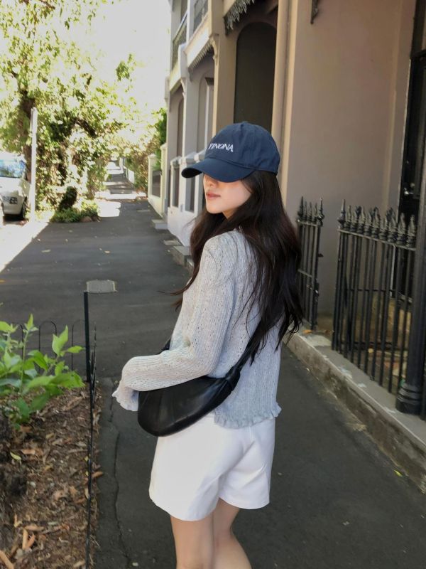 初春綁帶鏤空罩衫 (3 colors) 初春綁帶鏤空罩衫