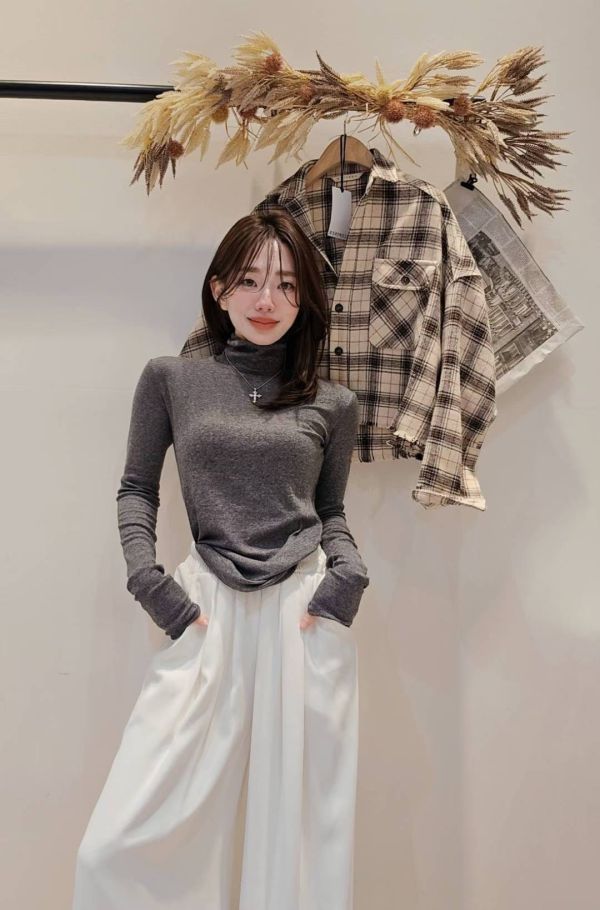 每年都爆款的打底天絲羊毛超彈力T (4 colors) 每年都爆款的打底天絲羊毛超彈力T