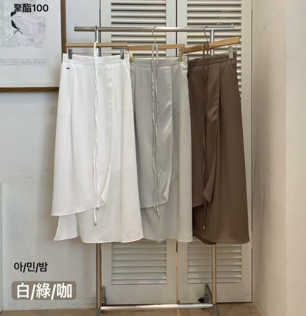 緞光綁帶優雅長裙（3 colors） 緞光綁帶優雅長裙