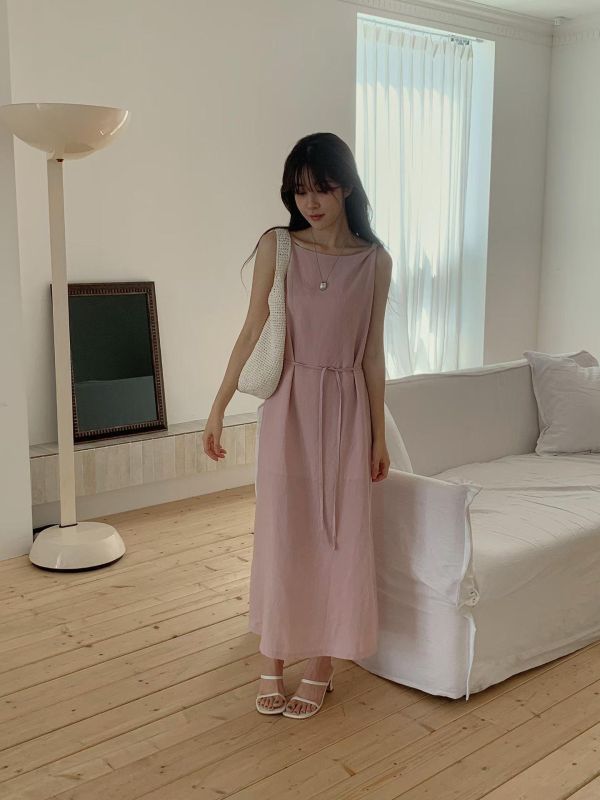 天然麻料扭結肩帶設計洋裝（3 colors） 天然麻料扭結肩帶設計洋裝