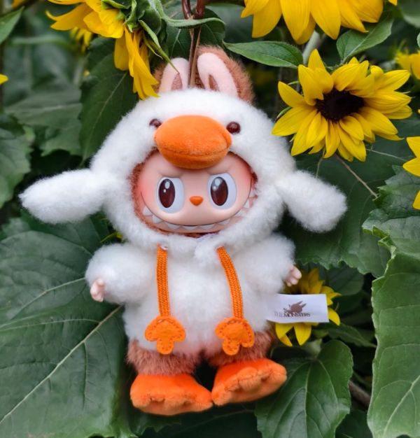 泡泡瑪特 LABUBU 拉布布人氣公仔周邊 