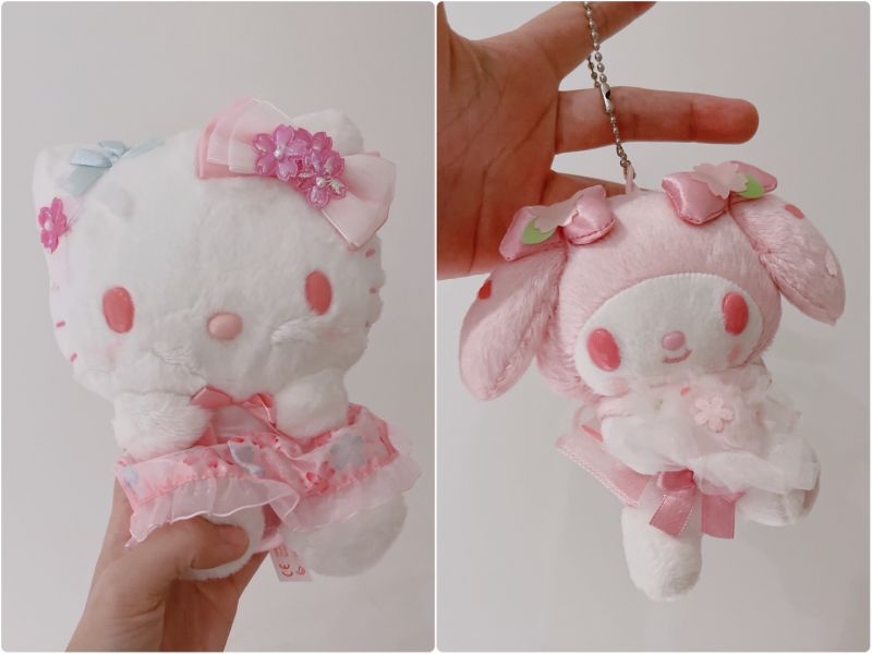 日本絕版 櫻花Kitty+美樂蒂吊飾 二入組 