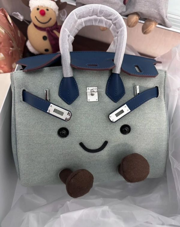 馬上有錢吊飾 / Jelly Cat 花生吊飾含衣服 / 名媛限定微笑柏金包包 / 翻玩款包包 